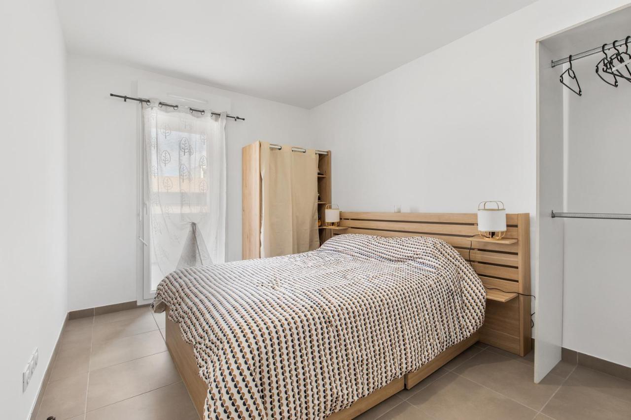 Le Corinthe - Appt Classe 3 Etoiles Et Climatise Marseillan  Exterior foto