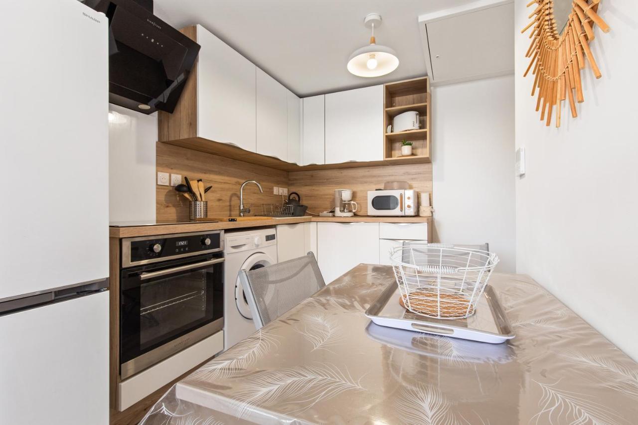 Le Corinthe - Appt Classe 3 Etoiles Et Climatise Marseillan  Exterior foto